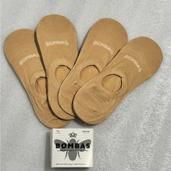 Bombas Accessories - New Bombas Womens Casual Socks NUDE - TAN Medium No Show 4 Ct lot